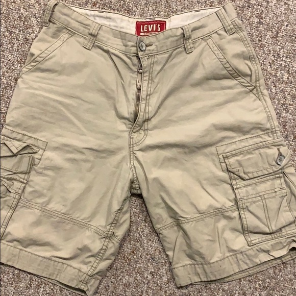 levi's squad cargo shorts